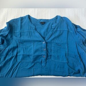 Torrid, blue top, size 2, lightweight